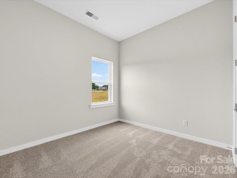 Spacious, unfurnished interior of a new home in Hardy Pond, Rock Hill (Image 40).