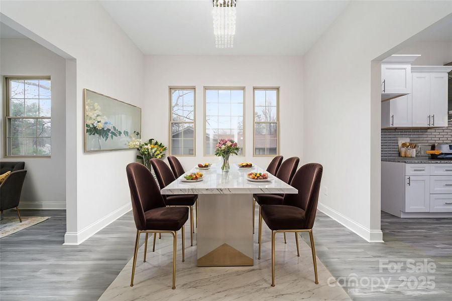 Dining Room *Virtually Staged* Dining Room *Virtually Staged*
