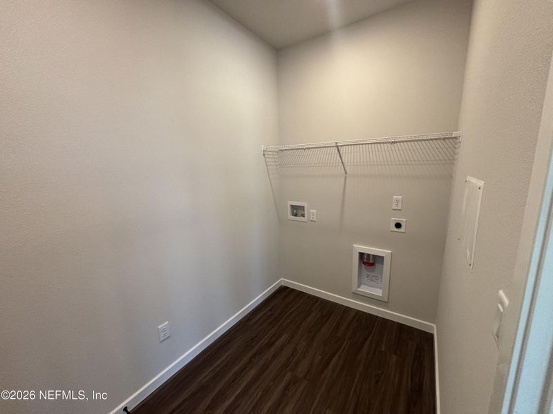 Spacious, unfurnished interior of a new home in Reserve East, Flagler Beach (Image 22).
