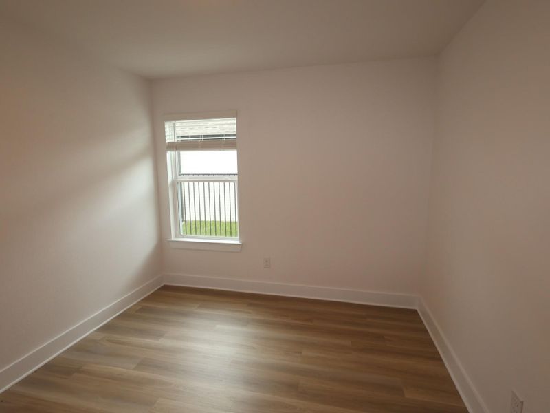 Spacious, unfurnished interior of a new home in Lago Mar, Santa Fe (Image 14). Spacious, unfurnished interior of a new home in Lago Mar, Santa Fe (Image 14).
