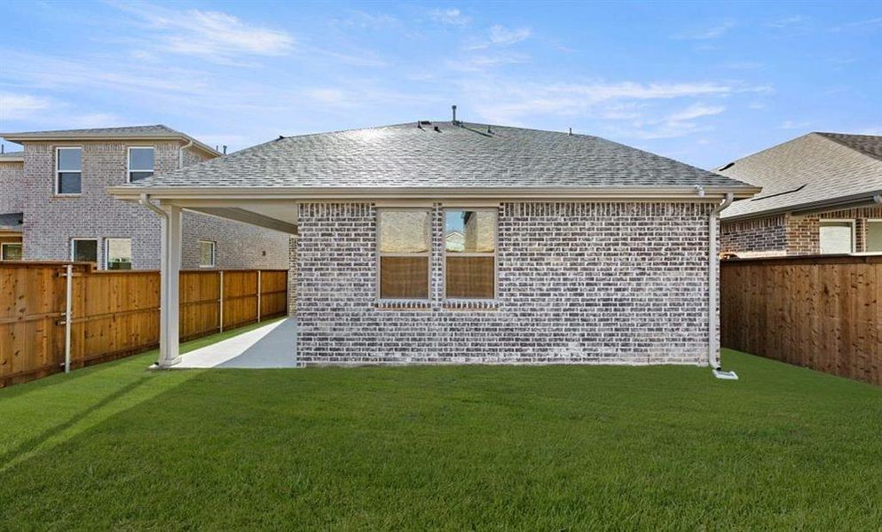 Rear Exterior Design Representative Photo