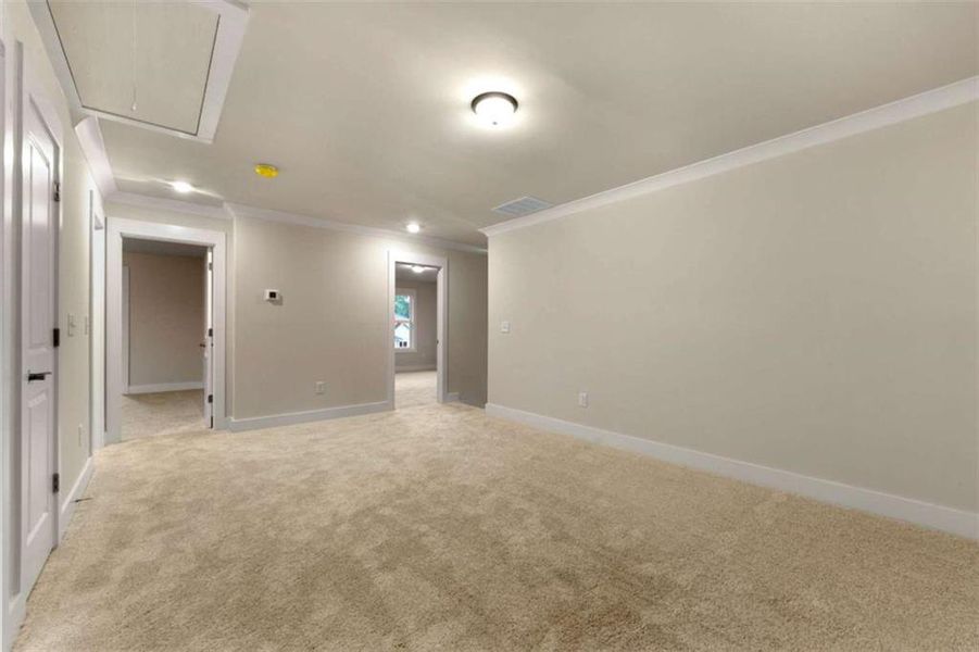 Spacious, unfurnished interior of a new home in Steeplechase, Hoschton (Image 24).