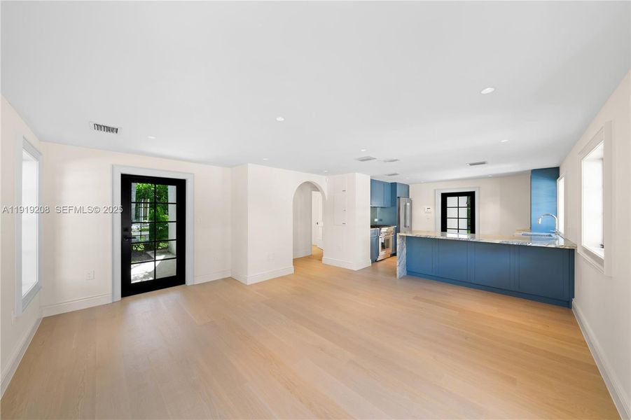 Spacious, unfurnished interior of a new home in , Coral Gables (Image 41). Spacious, unfurnished interior of a new home in , Coral Gables (Image 41).