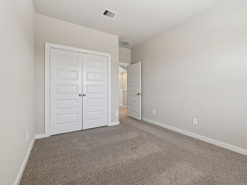 Spacious, unfurnished interior of a new home in Pinewood Trails - City Series, Atascocita (Image 12). Spacious, unfurnished interior of a new home in Pinewood Trails - City Series, Atascocita (Image 12).