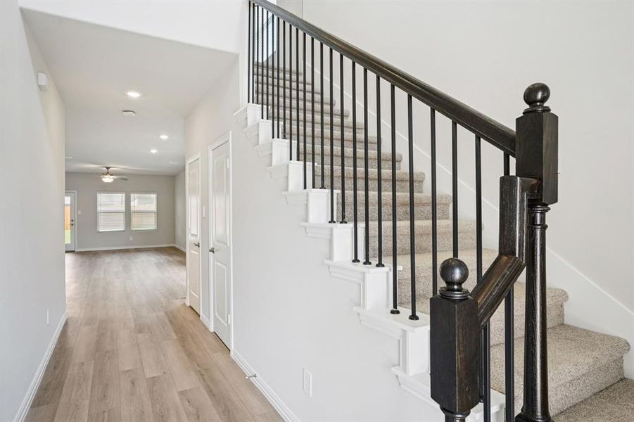 Spacious, unfurnished interior of a new home in Simpson Crossing - Spring Series, McKinney (Image 31). Spacious, unfurnished interior of a new home in Simpson Crossing - Spring Series, McKinney (Image 31).