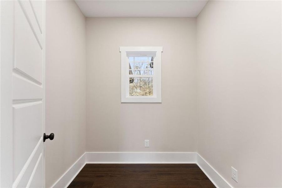 Spacious, unfurnished interior of a new home in , Sautee Nacoochee (Image 17).