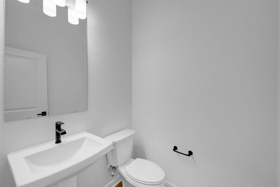 Furnished interior view inside a new home in The Grand Prairie - Retreat Collection, Hockley (Image 8).