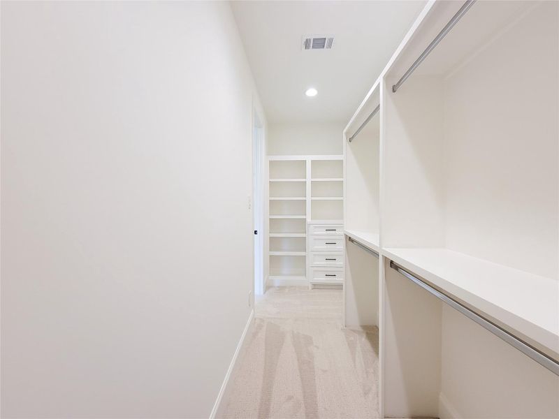 Photos of Builder’s Previously Completed Homes