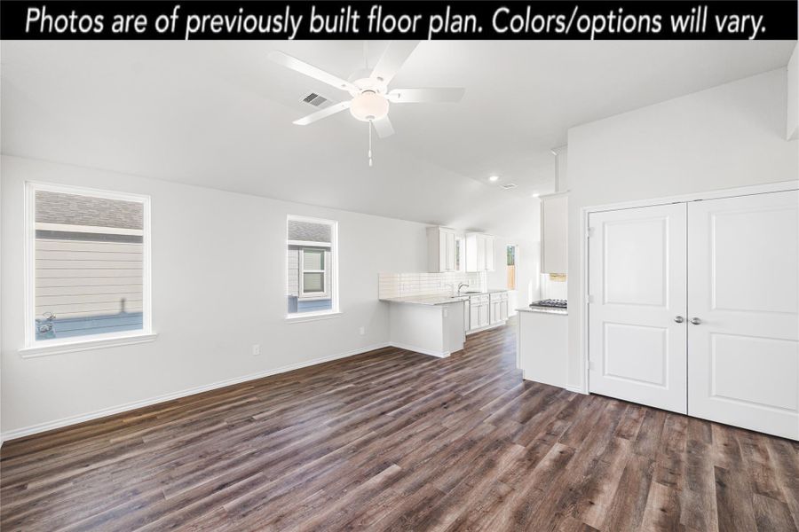 Spacious, unfurnished interior of a new home in Santa Fe, Cleveland (Image 11).