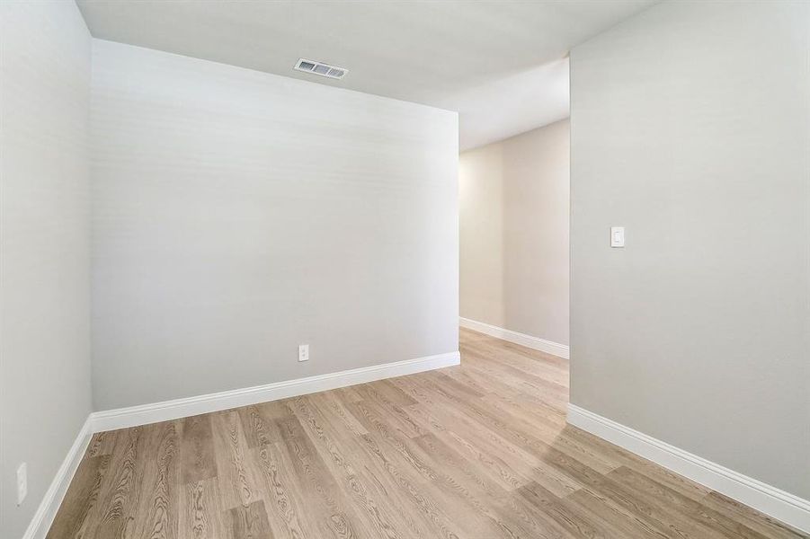 Photo is not of the actual home, but is an inspirational photo of builder’s model home and may depict options, furnishings, and/or decorator features that are not included.