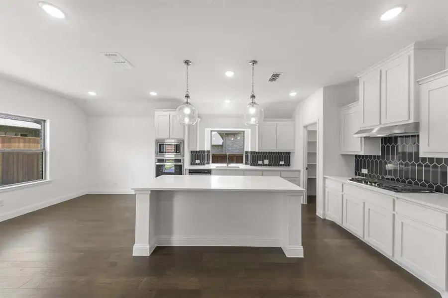 Furnished interior view inside a new home in River Ranch, Van Alstyne (Image 4).