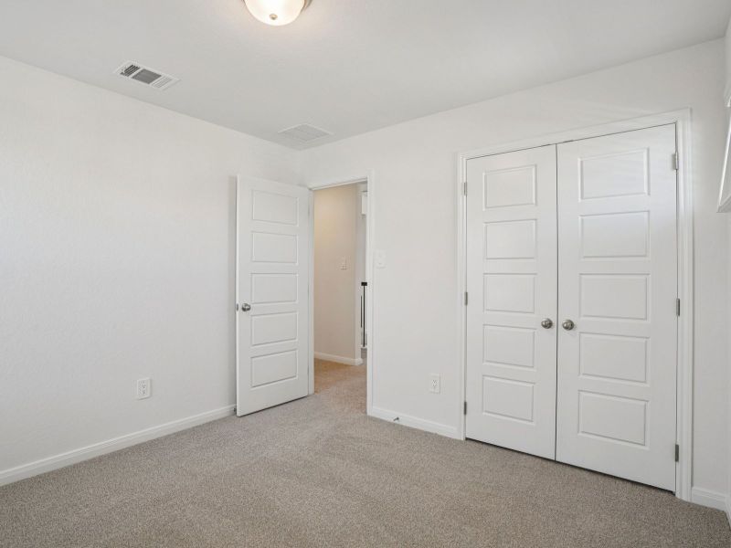 Spacious, unfurnished interior of a new home in Stetson Ridge, Marion (Image 30).