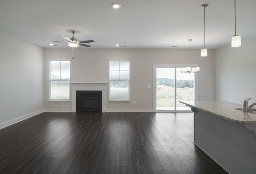 Representative unfurnished interior of a home built from the The Harper by Cothran Homes in Holly Ridge, Greenville (Image 18).