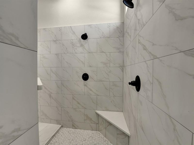 Close-up of interior finishes inside a home in , Weatherford (Image 16).