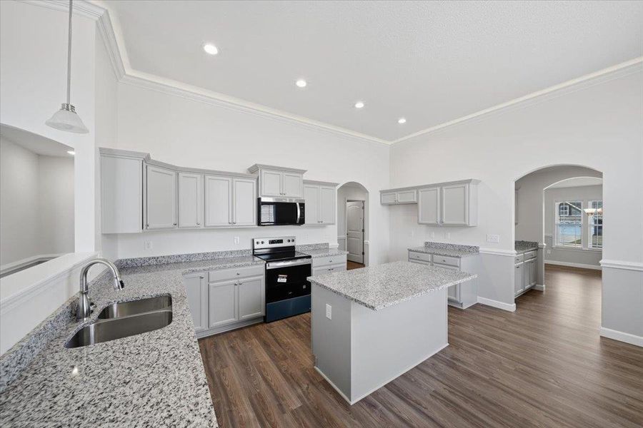 Furnished interior view inside a new home in Bent Tree, Gaffney (Image 10).