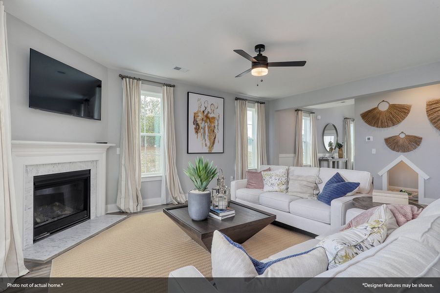 Furnished interior view inside a new home in Arcadia, Myrtle Beach (Image 15).