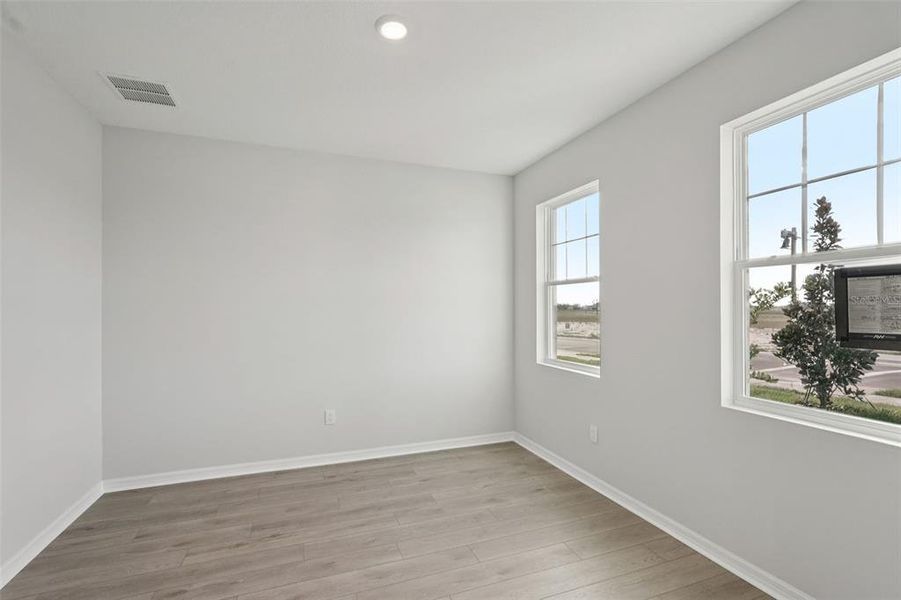 Spacious, unfurnished interior of a new home in , Wimauma (Image 10). Spacious, unfurnished interior of a new home in , Wimauma (Image 10).