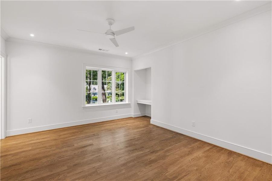 Spacious, unfurnished interior of a new home in , Atlanta (Image 43).