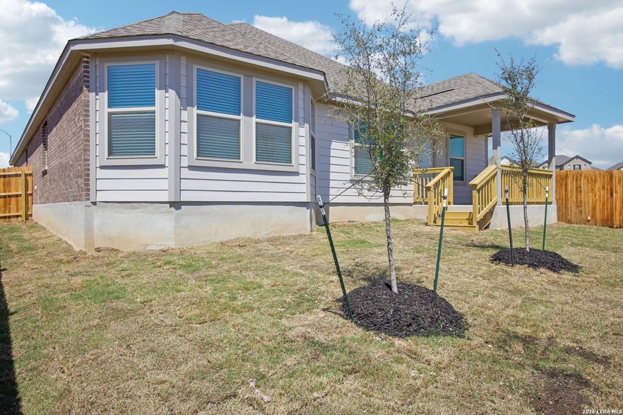 Exterior details and patio area of a home in Arcadia Ridge - Classic Series, San Antonio (Image 29).
