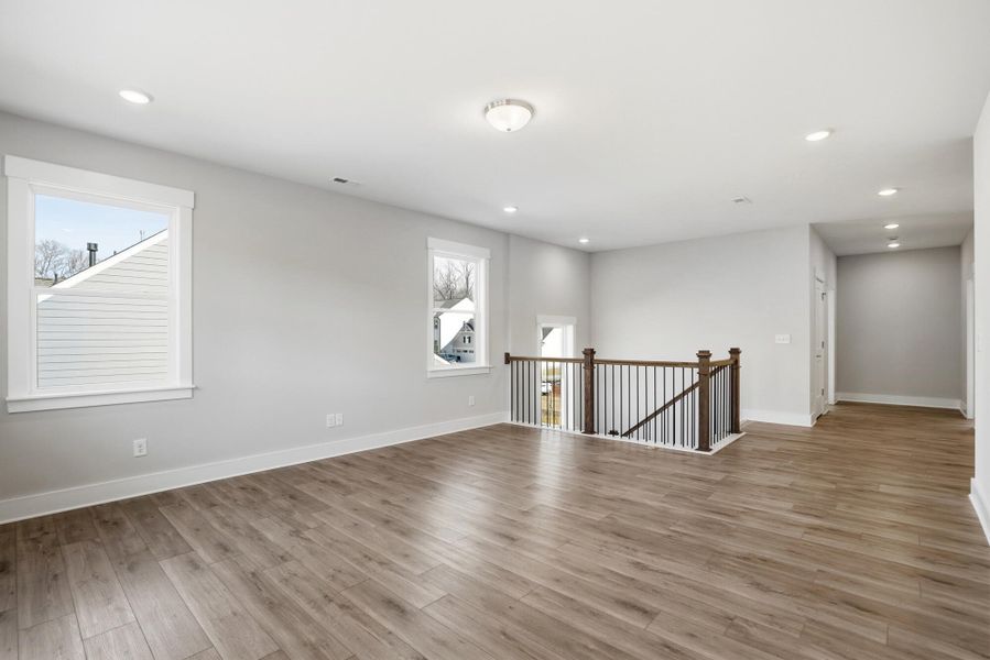 Spacious, unfurnished interior of a new home in Rone Creek, Waxhaw (Image 52).