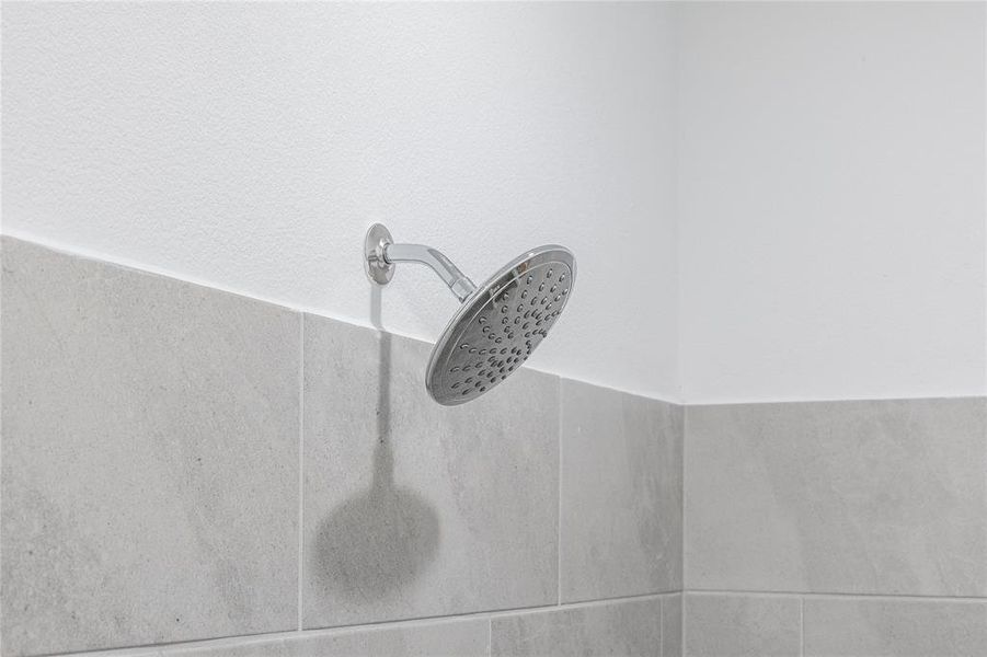 Details with a shower