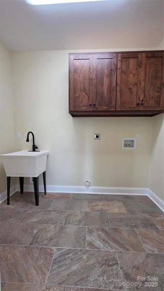 Furnished interior view inside a new home in , Morganton (Image 5).