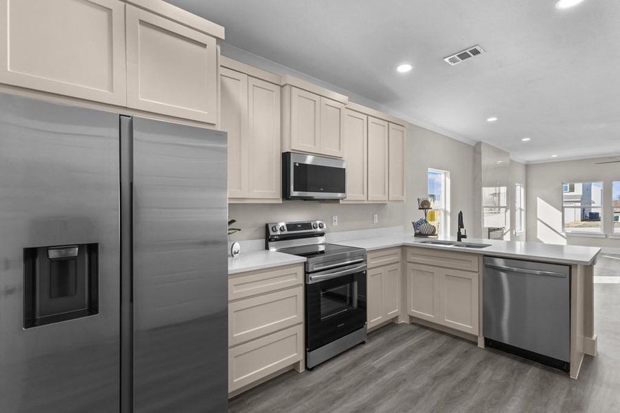 Furnished interior view inside a new home in , Mabank (Image 14).