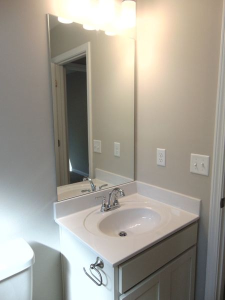 Furnished interior view inside a new home in Evergreen Farms, Murfreesboro (Image 6).