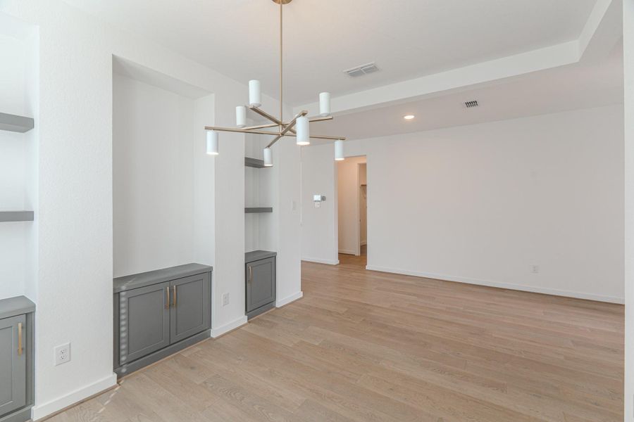 Spacious, unfurnished interior of a new home in , Porter (Image 17).