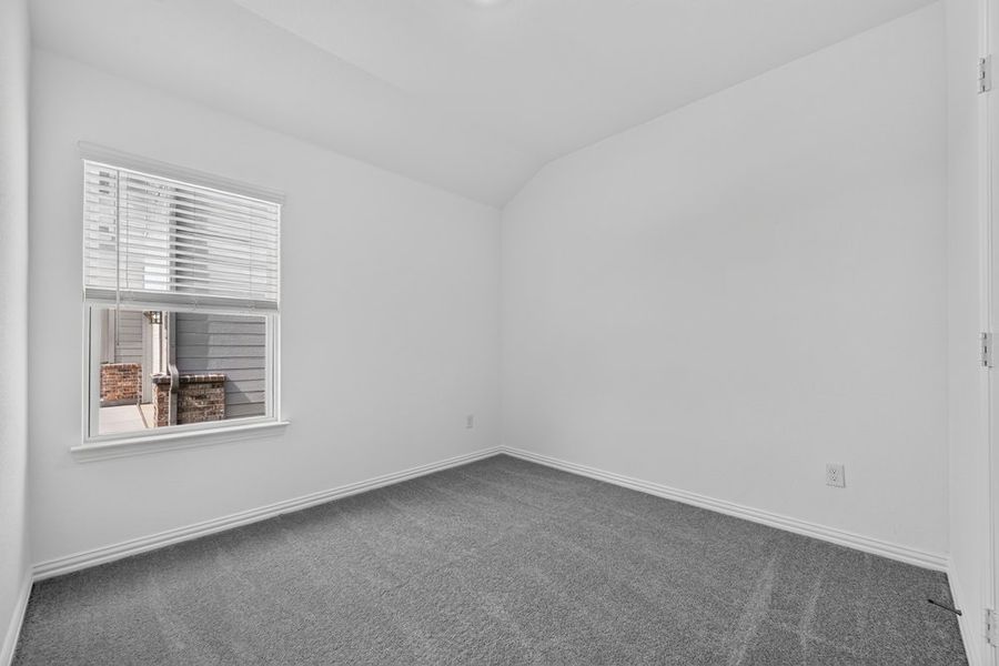 Spacious, unfurnished interior of a new home in River Ridge, Crandall (Image 25).