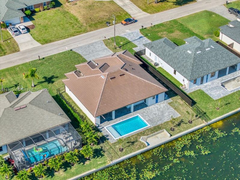 Image 90 of a home in .