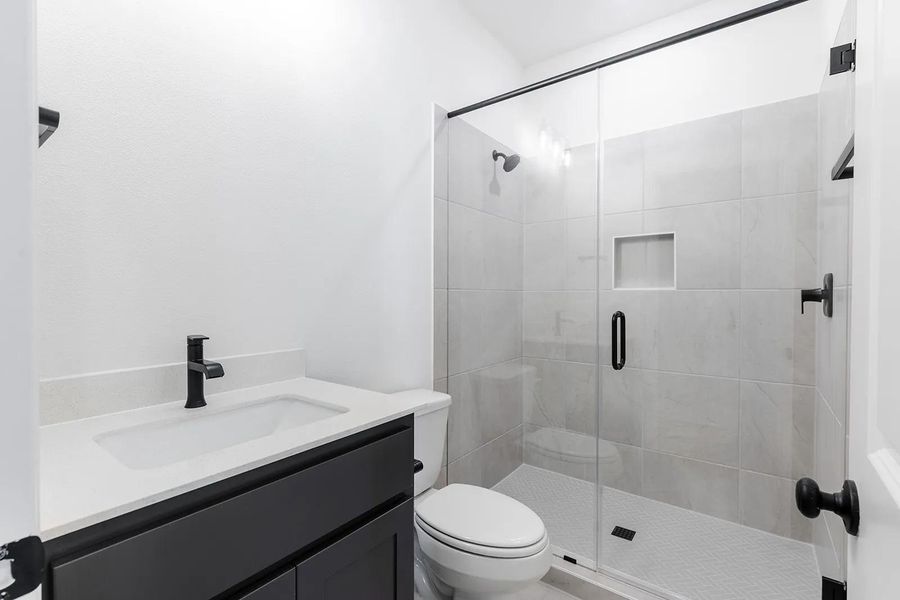 Elmsdale IV B Bathroom 3