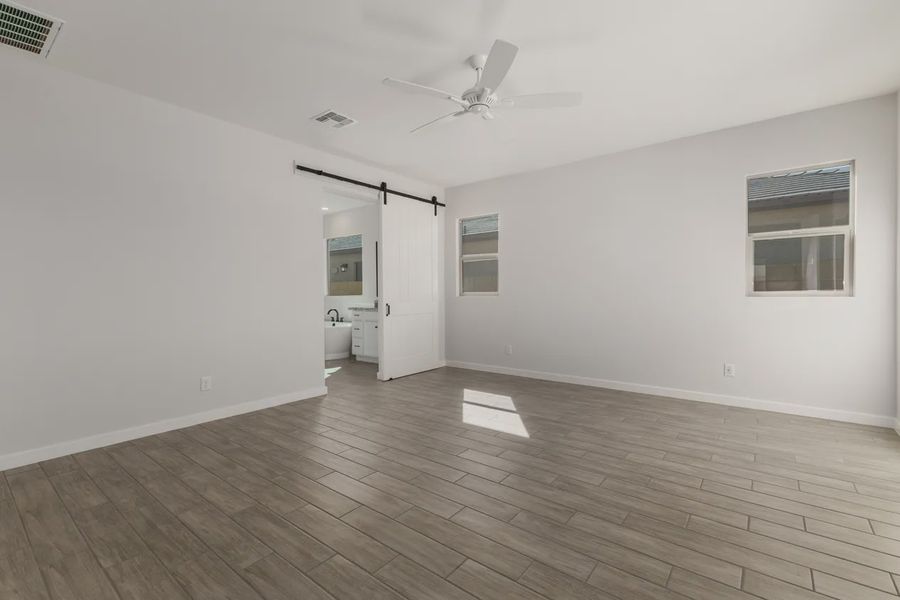 Spacious, unfurnished interior of a new home in Forté at Granite Vista, Waddell (Image 25).