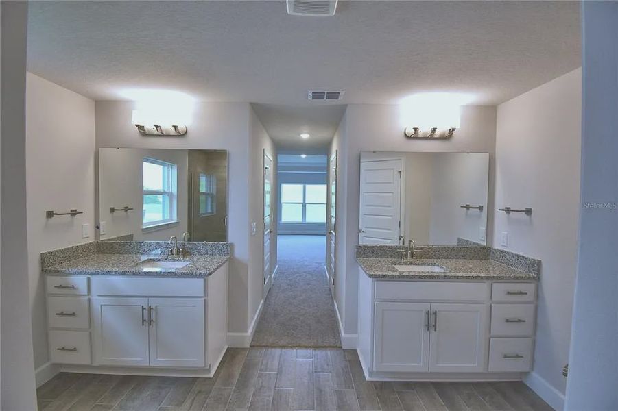 Furnished interior view inside a new home in Lake Juliana Estates, Auburndale (Image 15).