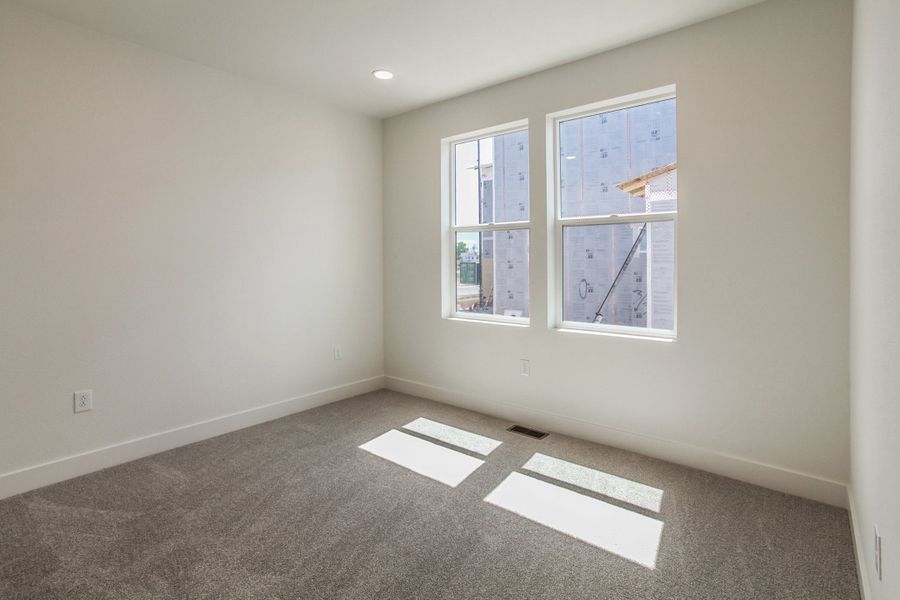 Spacious, unfurnished interior of a new home in Prairie Song, Windsor (Image 39). Spacious, unfurnished interior of a new home in Prairie Song, Windsor (Image 39).