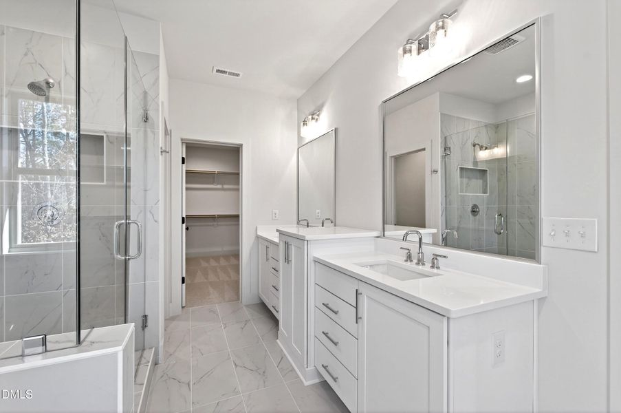 982 Helix (34) 982 Helix (34)