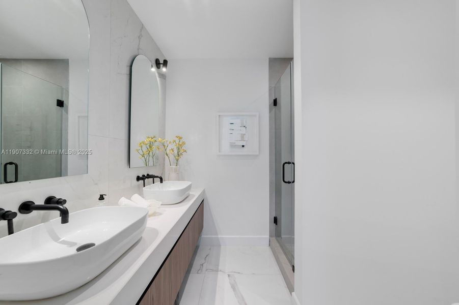 Furnished interior view inside a new home in , Miami Beach (Image 53). Furnished interior view inside a new home in , Miami Beach (Image 53).