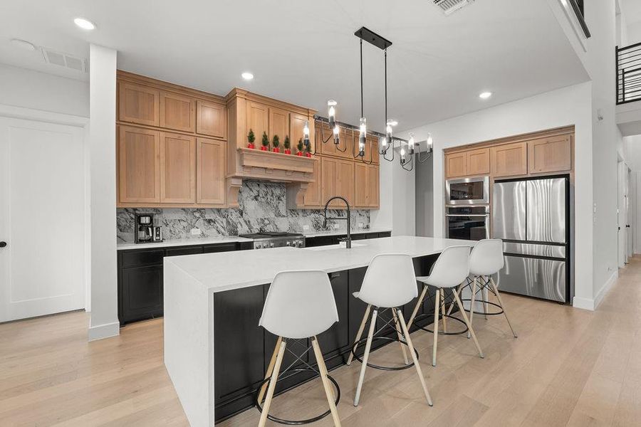 Furnished interior view inside a new home in Mustang Lakes: 86ft. lots, Celina (Image 9). Furnished interior view inside a new home in Mustang Lakes: 86ft. lots, Celina (Image 9).