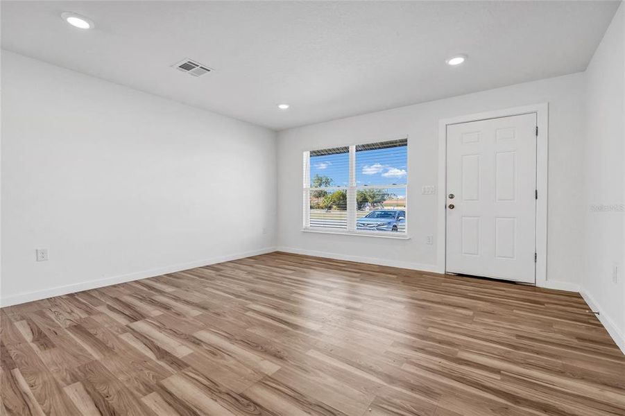 Spacious, unfurnished interior of a new home in , Haines City (Image 33). Spacious, unfurnished interior of a new home in , Haines City (Image 33).