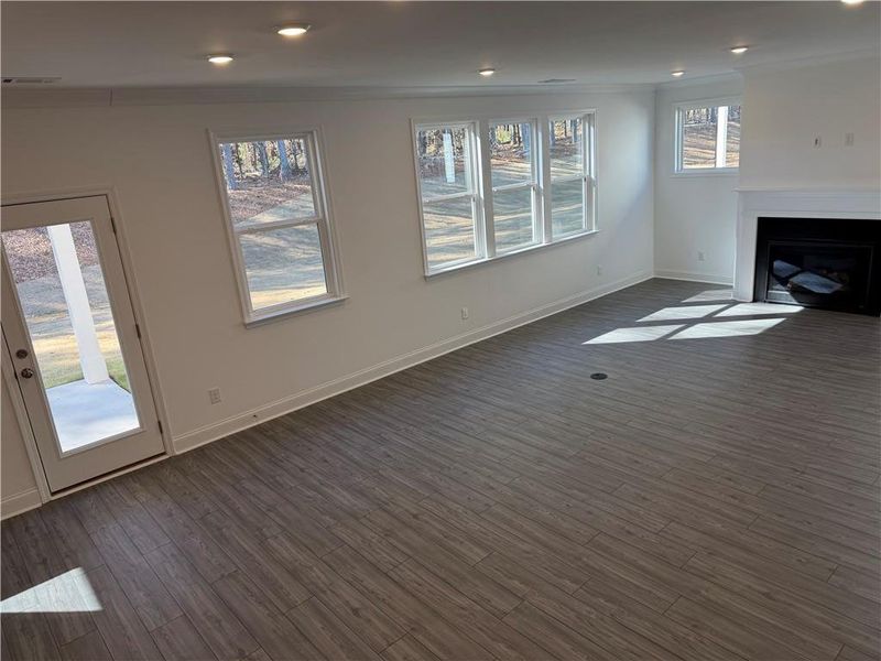 Spacious, unfurnished interior of a new home in Bennett Farm, Loganville (Image 19).