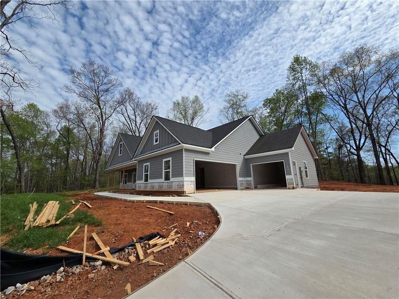 Image 11 of a home in .