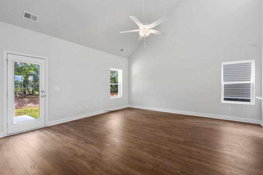 3br New Home in Conway, SC.  - Slide 14