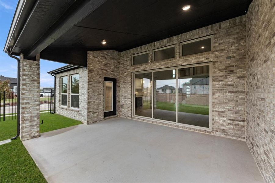 2544 River Chase-Patio-1 2544 River Chase-Patio-1