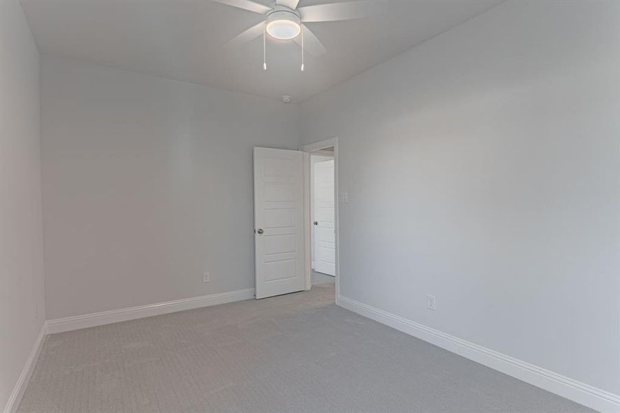 Spacious, unfurnished interior of a new home in , Fort Worth (Image 36).