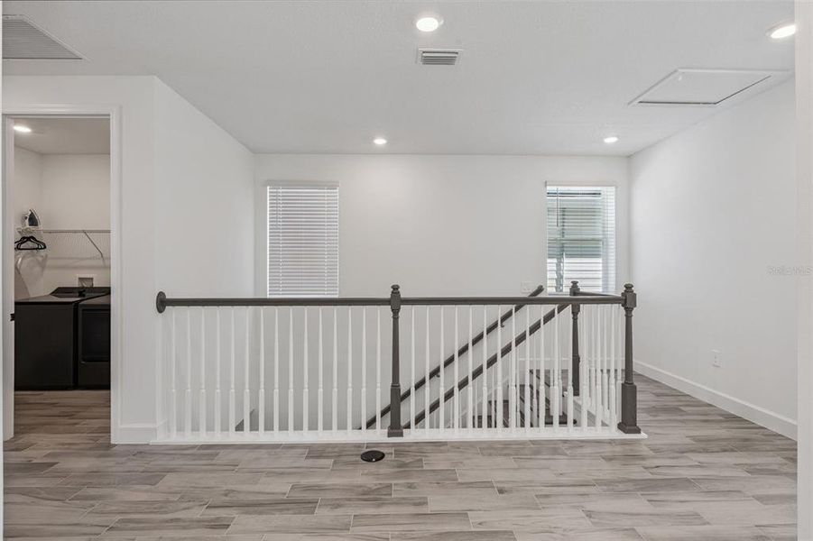 Spacious, unfurnished interior of a new home in , Winter Garden (Image 25).