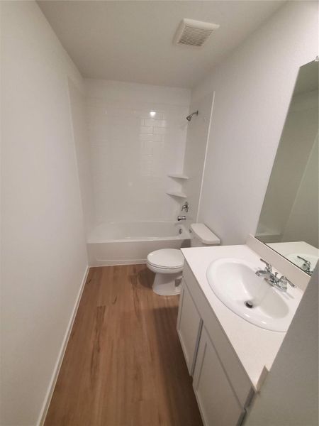 Image 19 of a home in Windrose Green.