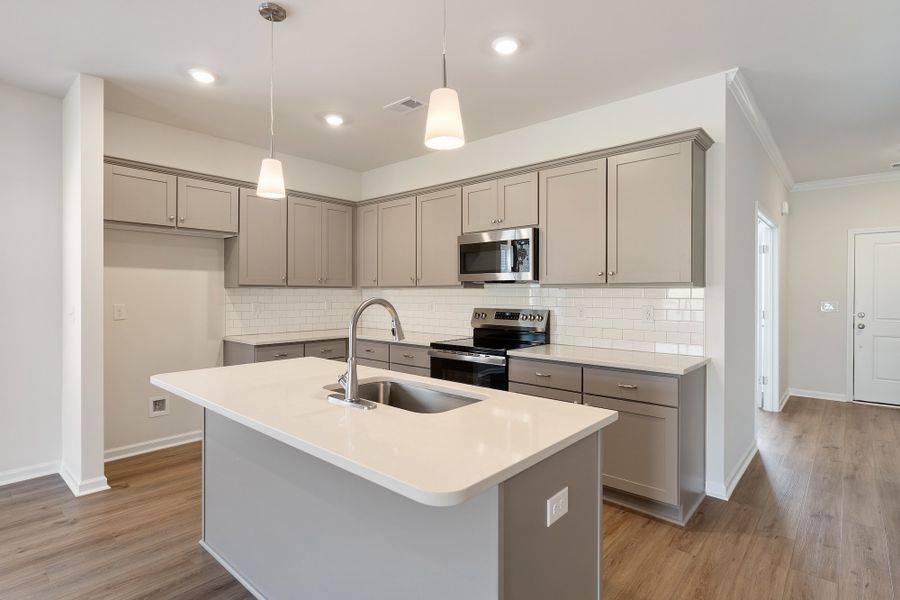 Furnished interior view inside a new home in Dove Hollow, Chesnee (Image 7).