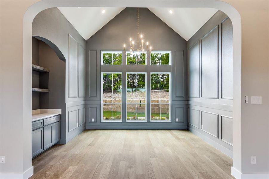 Spacious, unfurnished interior of a new home in , Weatherford (Image 22).