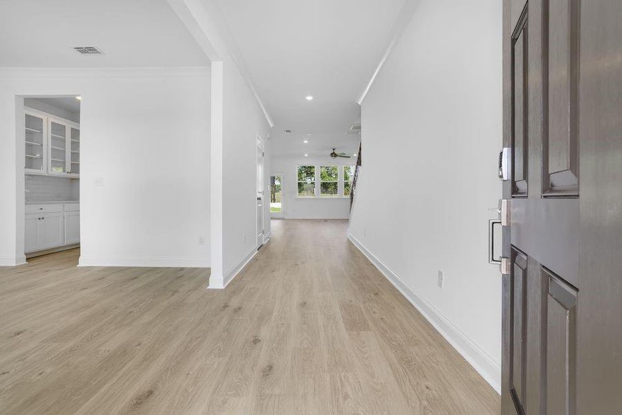 Spacious, unfurnished interior of a new home in Oakmead, Buford (Image 16). Spacious, unfurnished interior of a new home in Oakmead, Buford (Image 16).
