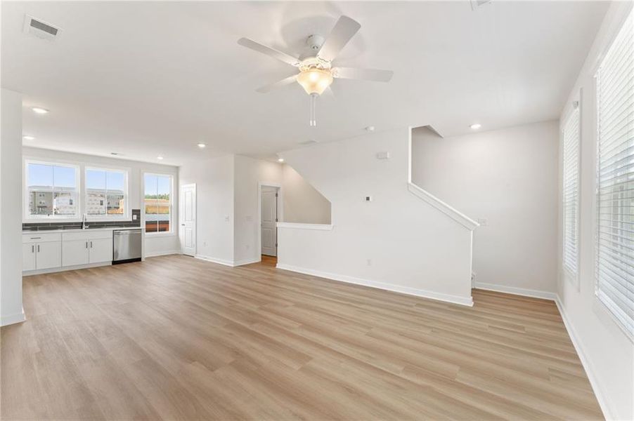 Spacious, unfurnished interior of a new home in Array, Atlanta (Image 13).